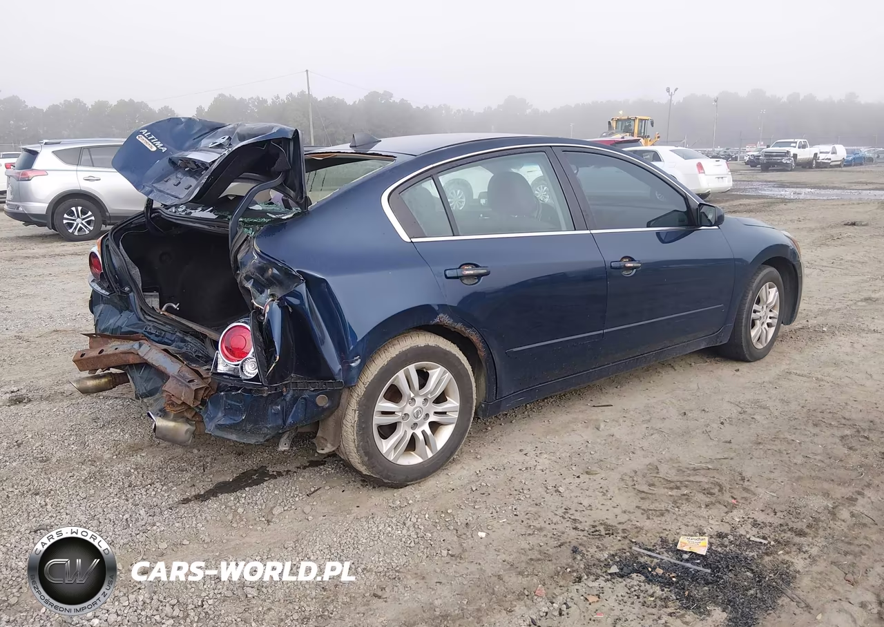 2010 Nissan Altima 2.5 S VIN:1N4AL2AP9AN460643 - 4
