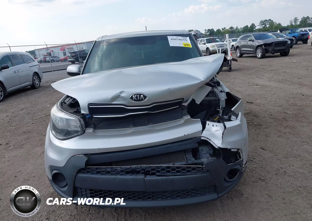 2018 Kia Soul VIN:KNDJN2A27J7621391 - 13