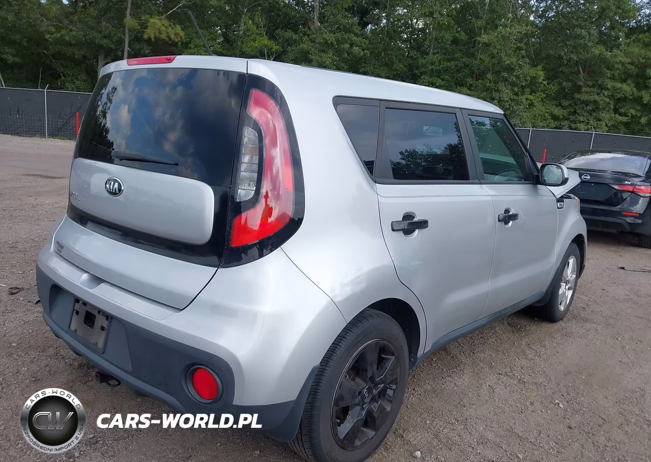 2018 Kia Soul VIN:KNDJN2A27J7621391 - 4