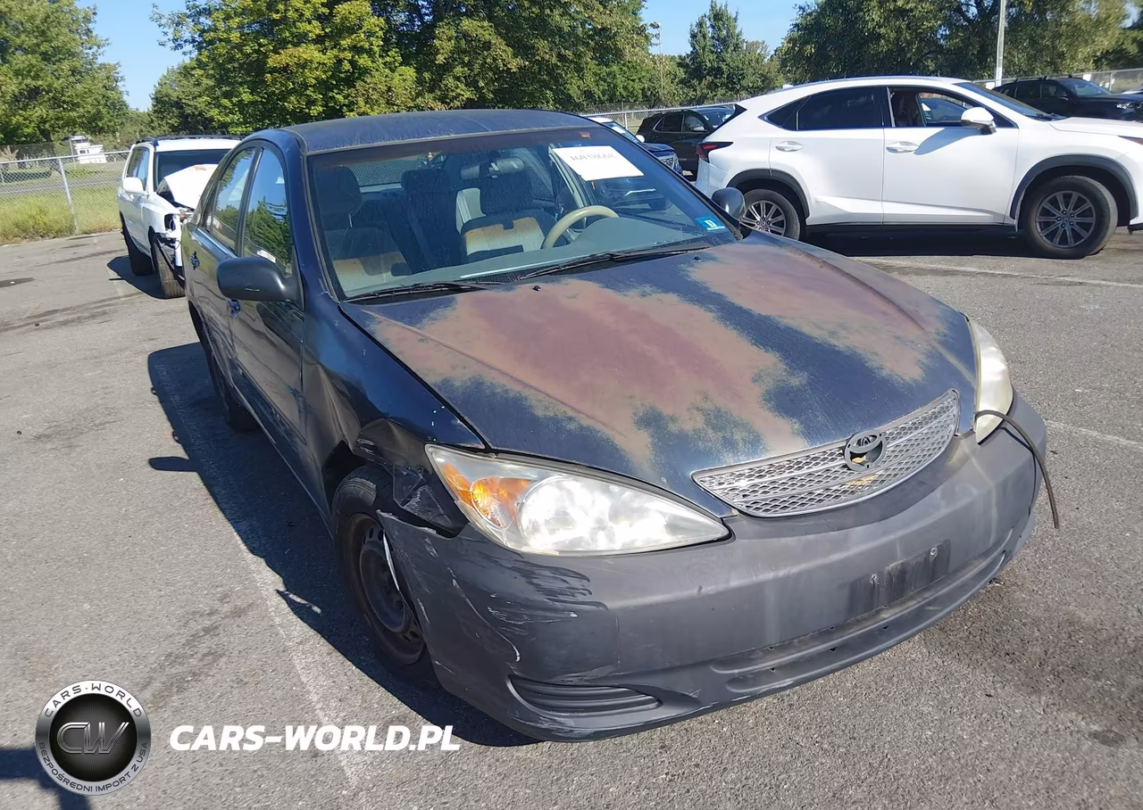 2002 Toyota Camry Le VIN:4T1BE32K42U518386 - 6