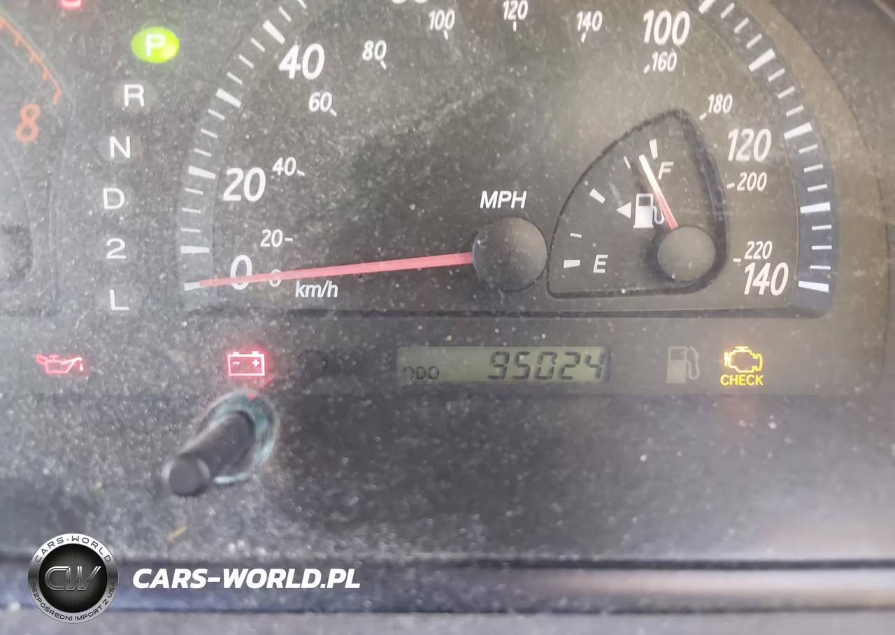 2002 Toyota Camry Le VIN:4T1BE32K42U518386 - 7