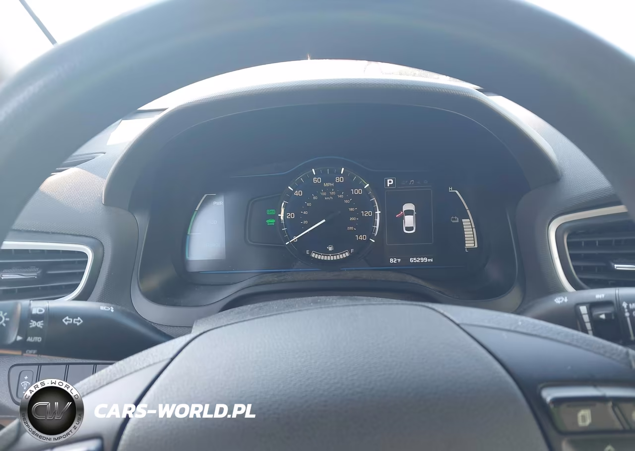 2018 Hyundai Ioniq Hybrid Blue VIN:KMHC65LC8JU099672 - 7