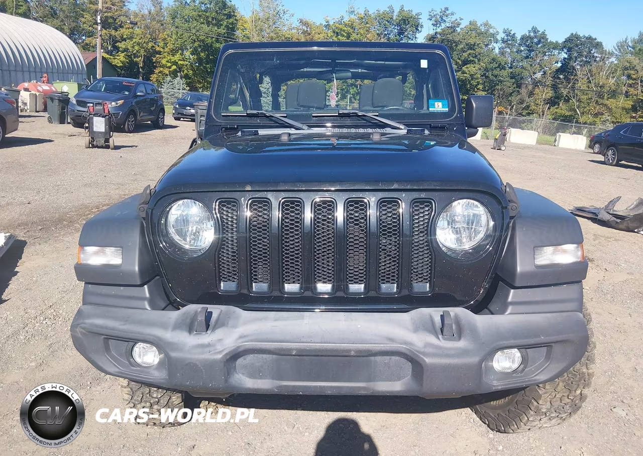 2020 Jeep Wrangler Unlimited Sport Altitude 4X4 VIN:1C4HJXDG2LW272597 - 12