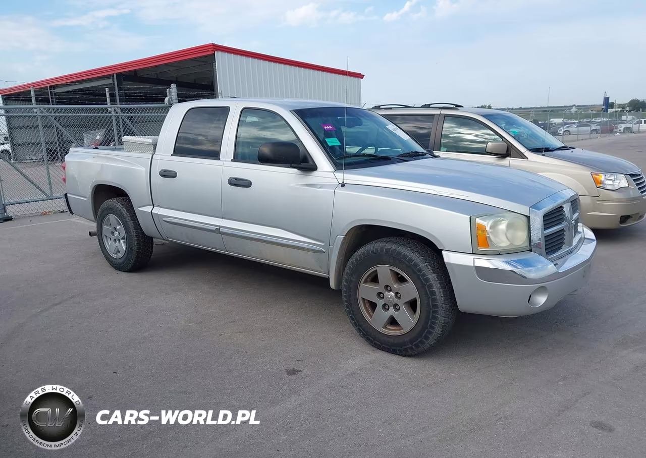 2005 Dodge Dakota Laramie VIN:1D7HW58N95S364305 - 1