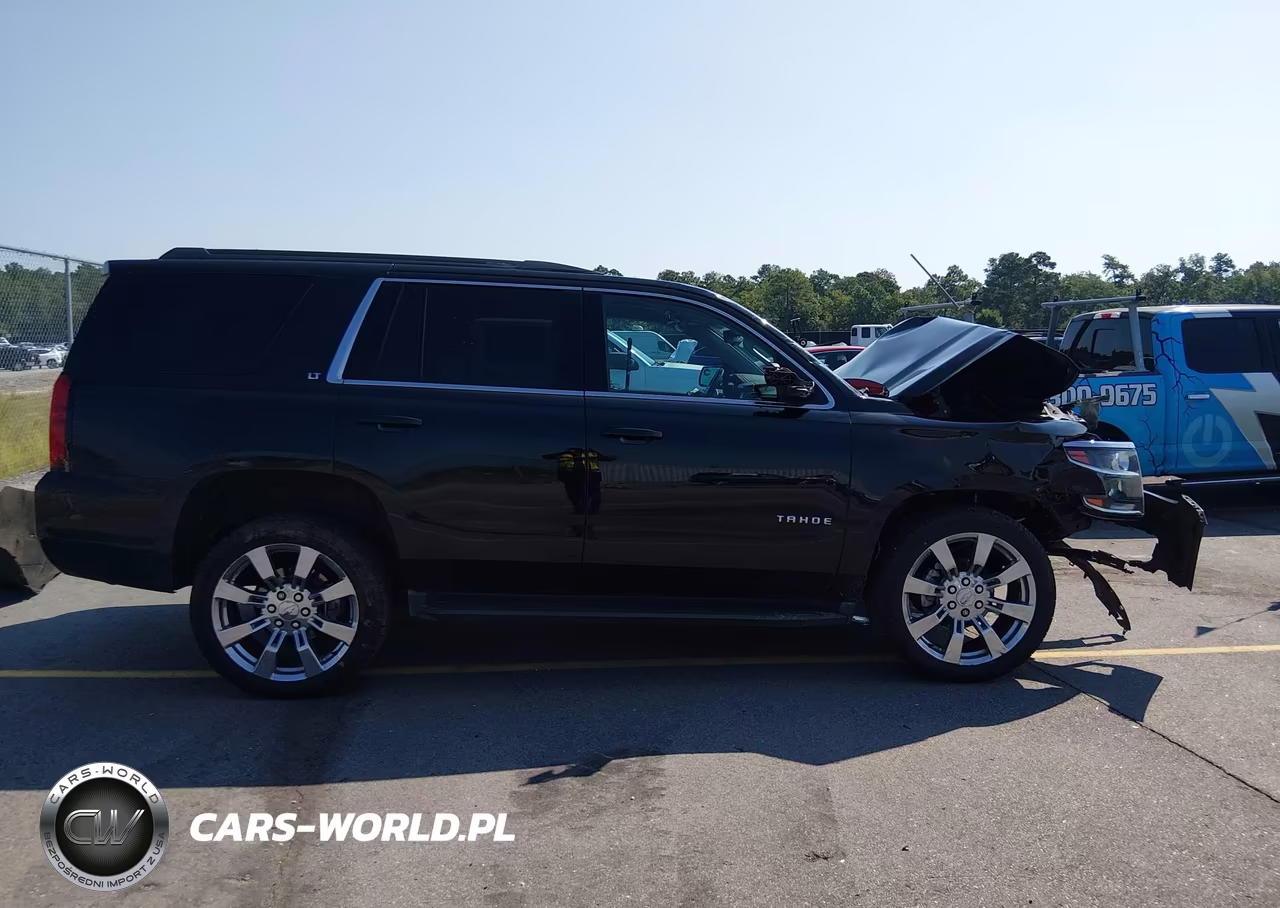 2019 Chevrolet Tahoe Lt VIN:1GNSKBKC0KR204423 - 14
