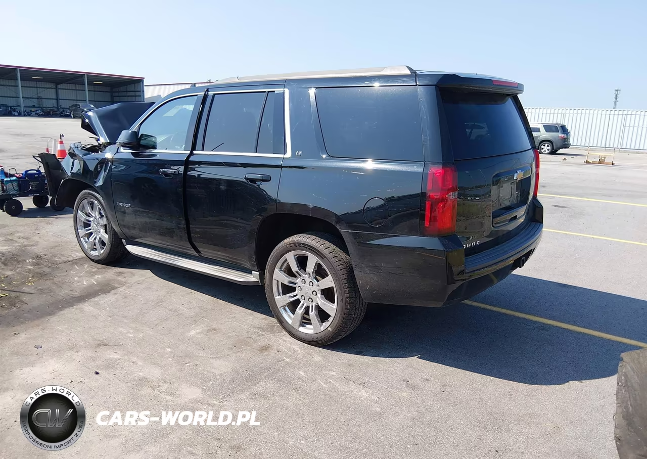 2019 Chevrolet Tahoe Lt VIN:1GNSKBKC0KR204423 - 3
