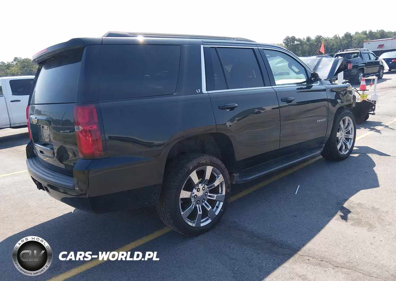 2019 Chevrolet Tahoe Lt VIN:1GNSKBKC0KR204423 - 4