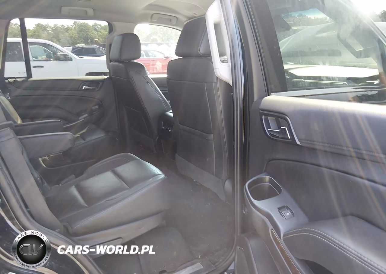 2019 Chevrolet Tahoe Lt VIN:1GNSKBKC0KR204423 - 8