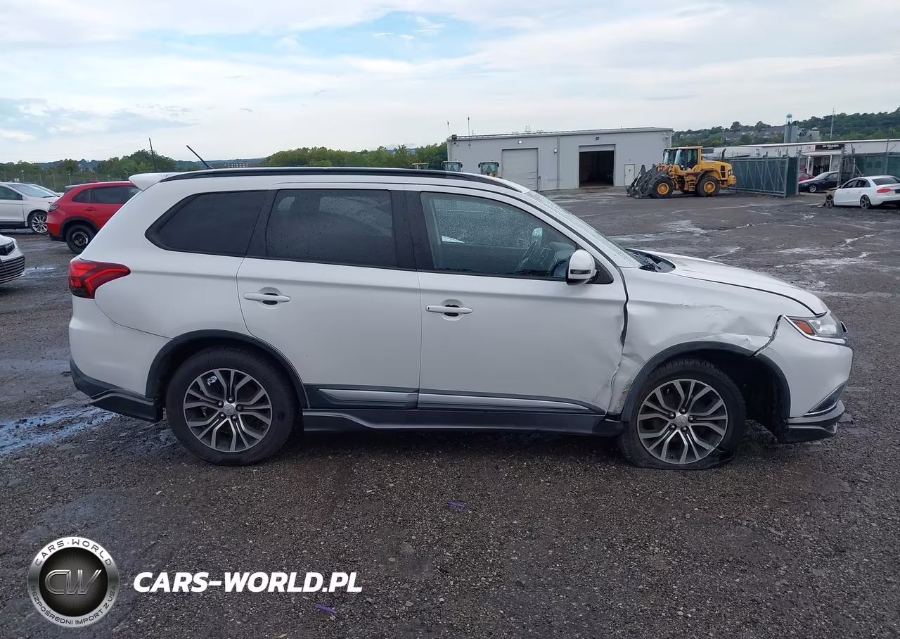 2016 Mitsubishi Outlander Sel VIN:JA4AZ3A35GZ009460 - 13