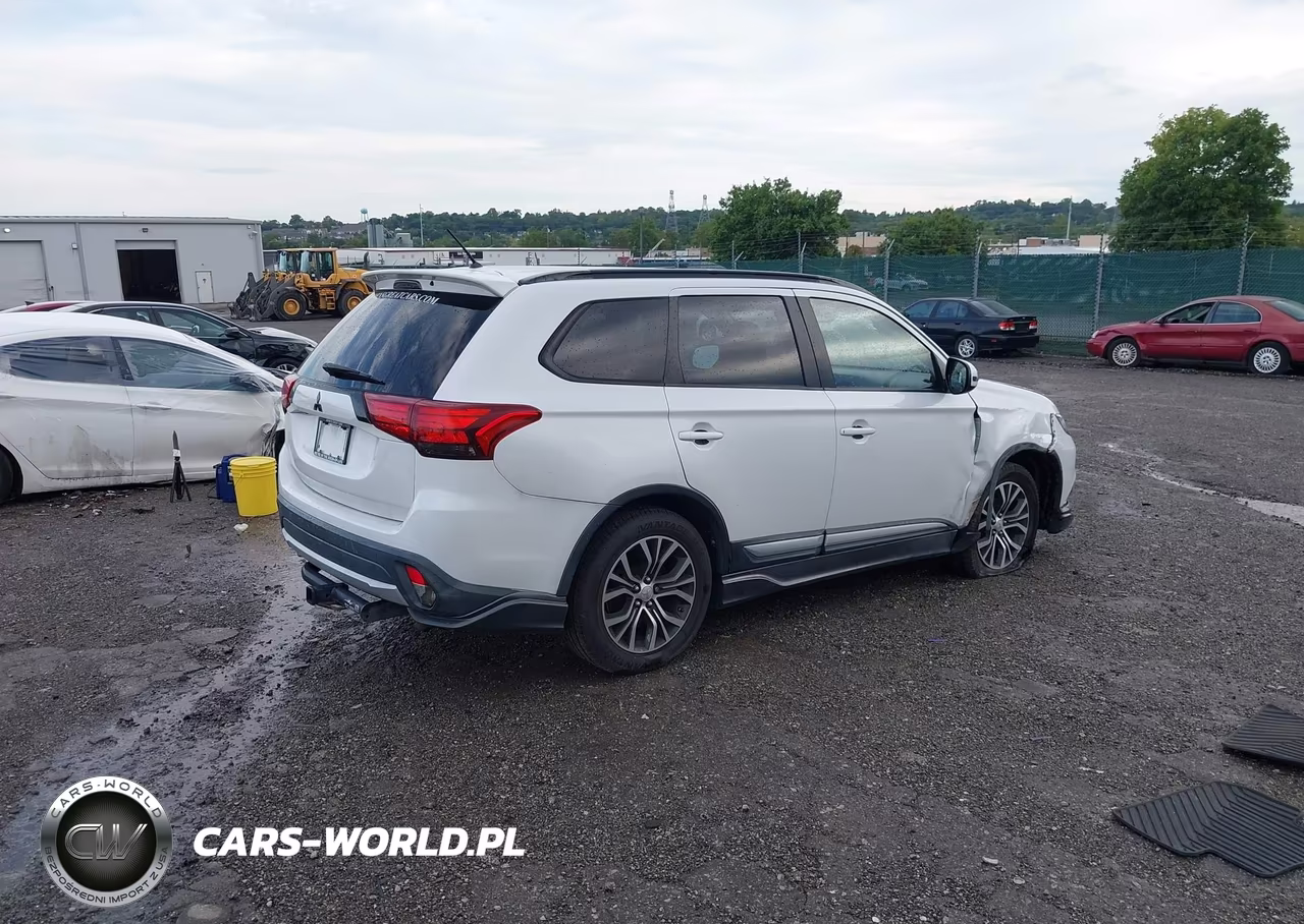 2016 Mitsubishi Outlander Sel VIN:JA4AZ3A35GZ009460 - 4