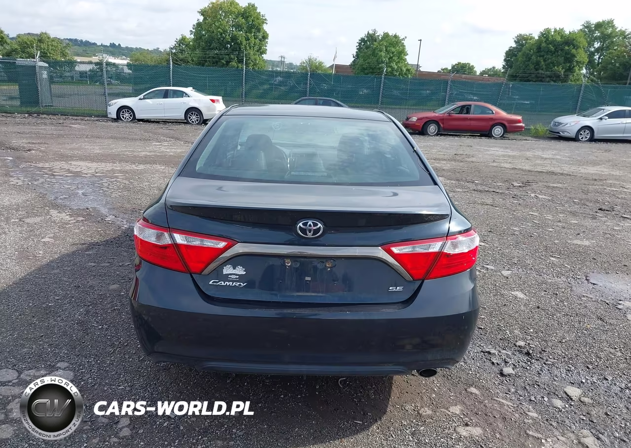 2016 Toyota Camry Se VIN:4T1BF1FK8GU525831 - 16