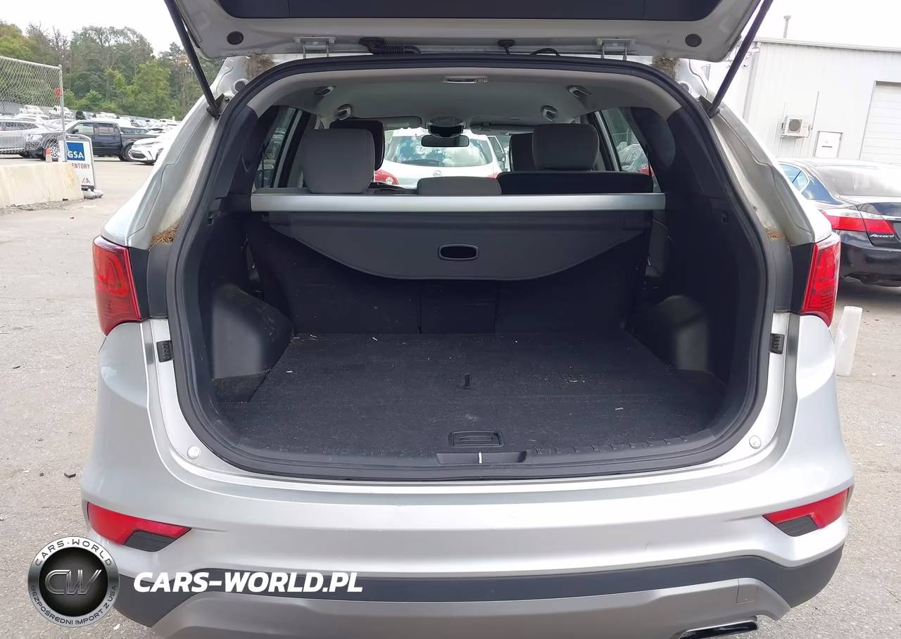 2017 Hyundai Santa Fe Sport 2.4L VIN:5XYZTDLB4HG393073 - 18