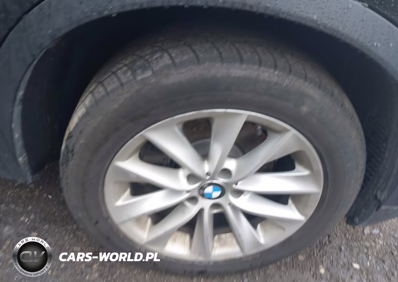 2015 BMW X3 xDrive28I VIN:5UXWX9C56F0D50356 - 12