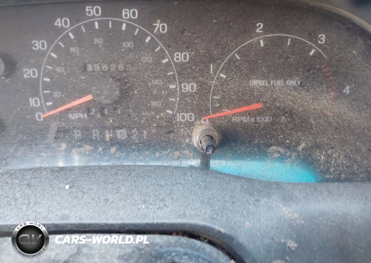 2000 Ford F450 Super Duty VIN:3FDXF46F9YMA18338 - 5