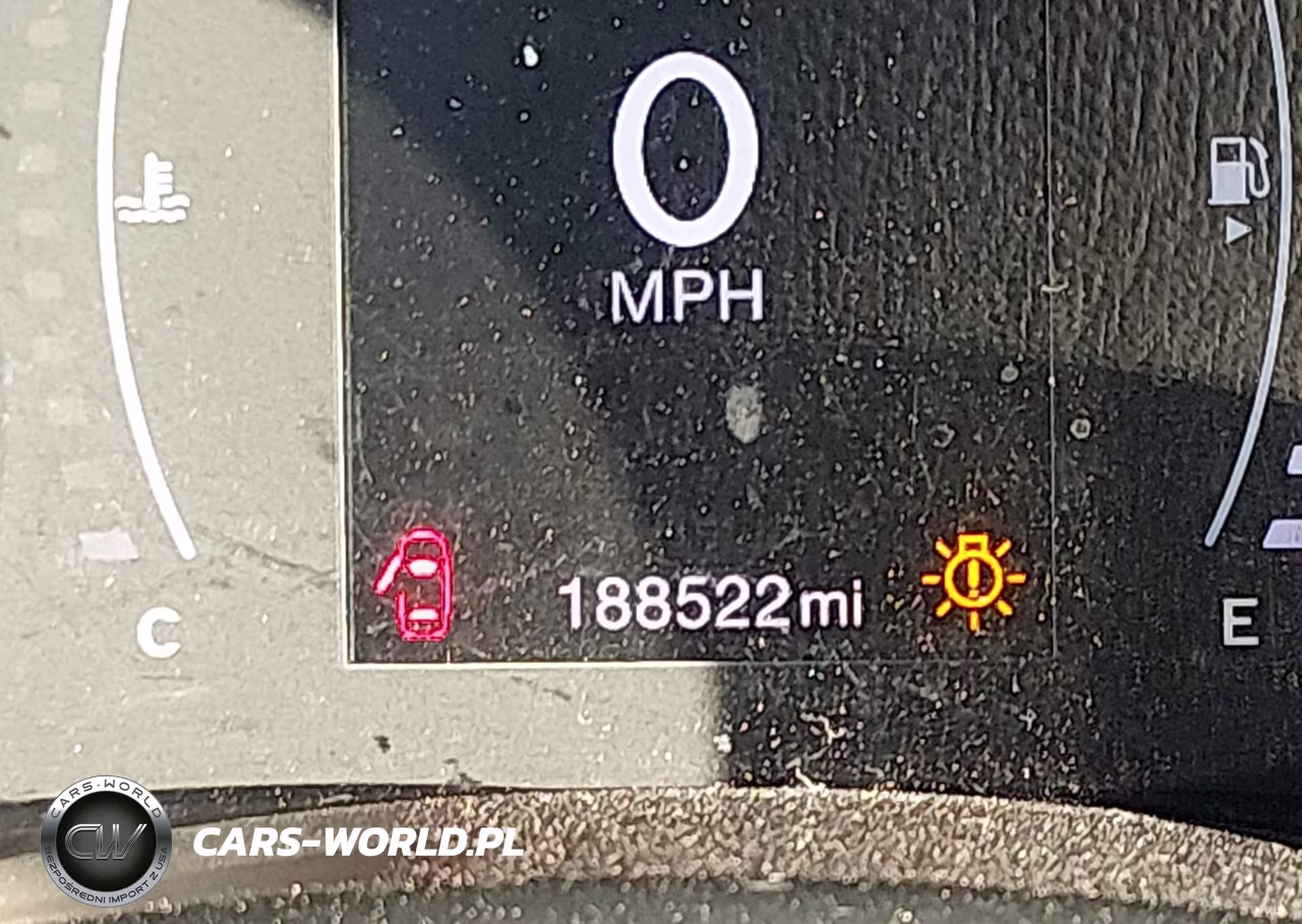 2017 Jeep Renegade Latitude 4X4 VIN:ZACCJBBB9HPF46354 - 15