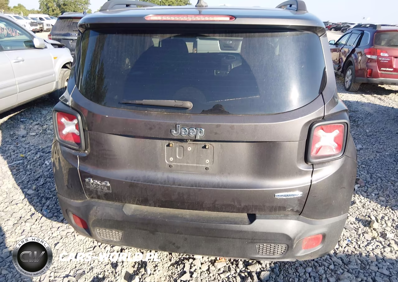 2017 Jeep Renegade Latitude 4X4 VIN:ZACCJBBB9HPF46354 - 16