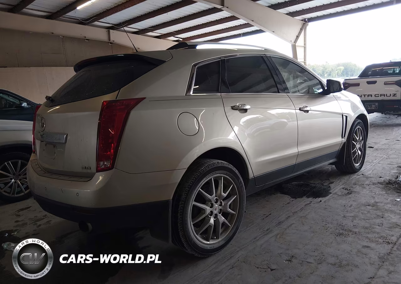 2015 Cadillac Srx Performance Collection VIN:3GYFNCE37FS526346 - 4