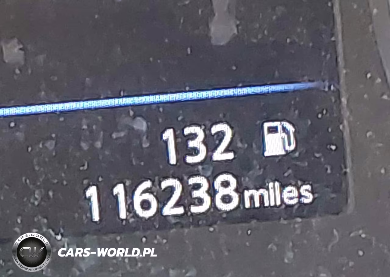 2018 Nissan Rogue S VIN:KNMAT2MV8JP505984 - 15