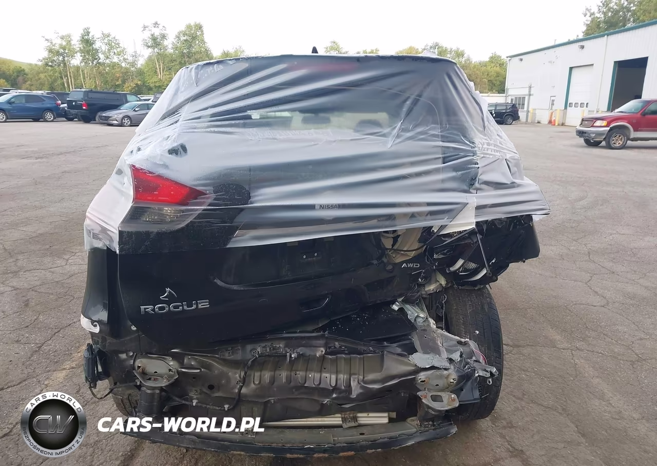 2018 Nissan Rogue S VIN:KNMAT2MV8JP505984 - 16