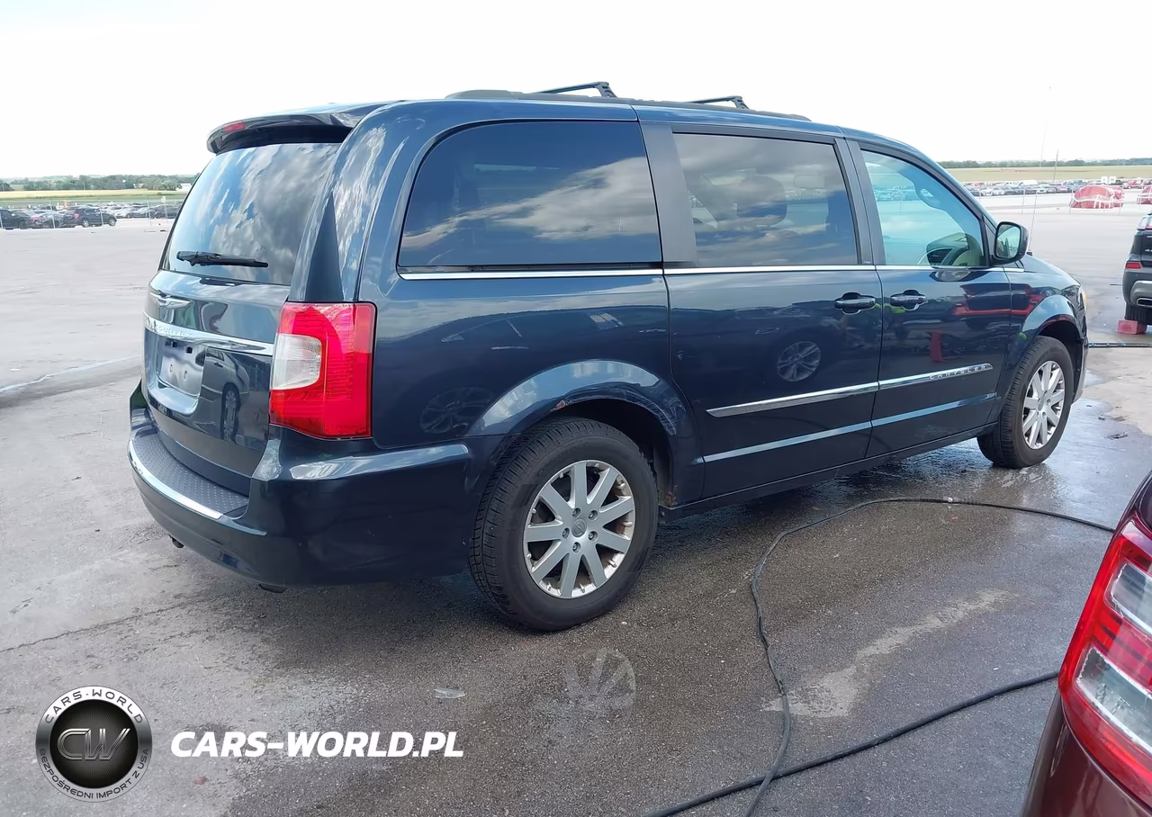 2014 Chrysler Town & Country Touring VIN:2C4RC1BG0ER247692 - 4