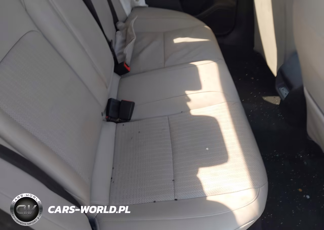 2022 Honda Civic Touring VIN:2HGFE1F94NH300281 - 8