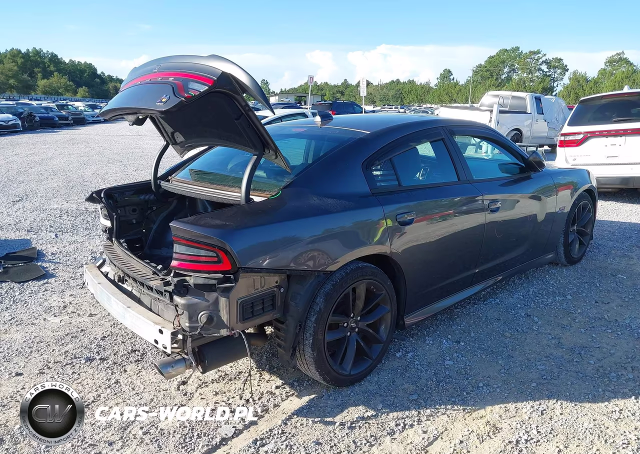 2019 Dodge Charger Scat Pack Rwd VIN:2C3CDXGJ0KH735931 - 4