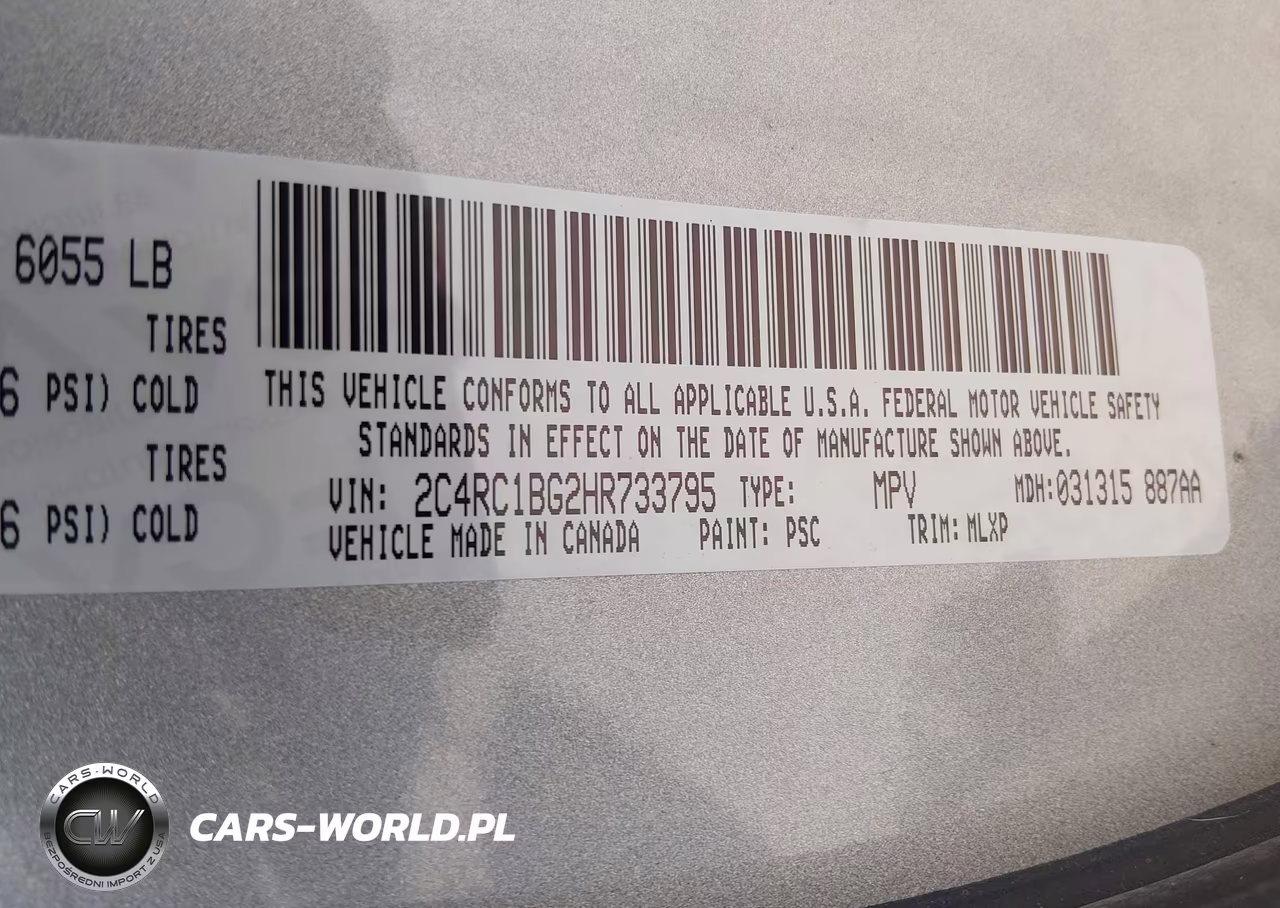 2017 Chrysler Pacifica Touring-L VIN:2C4RC1BG2HR733795 - 9