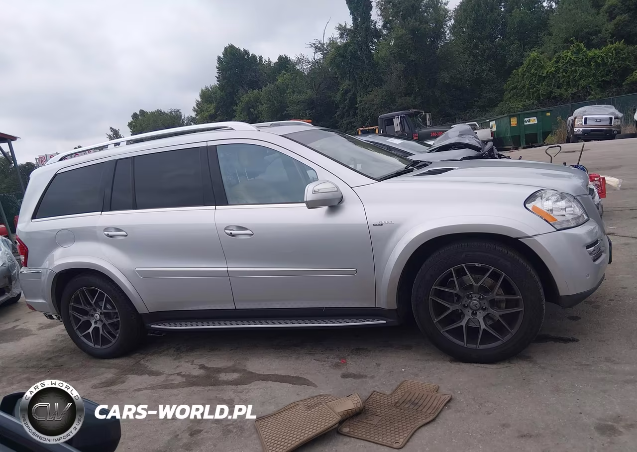 2010 Mercedes-Benz Gl 550 4Matic VIN:4JGBF8GE1AA573522 - 13