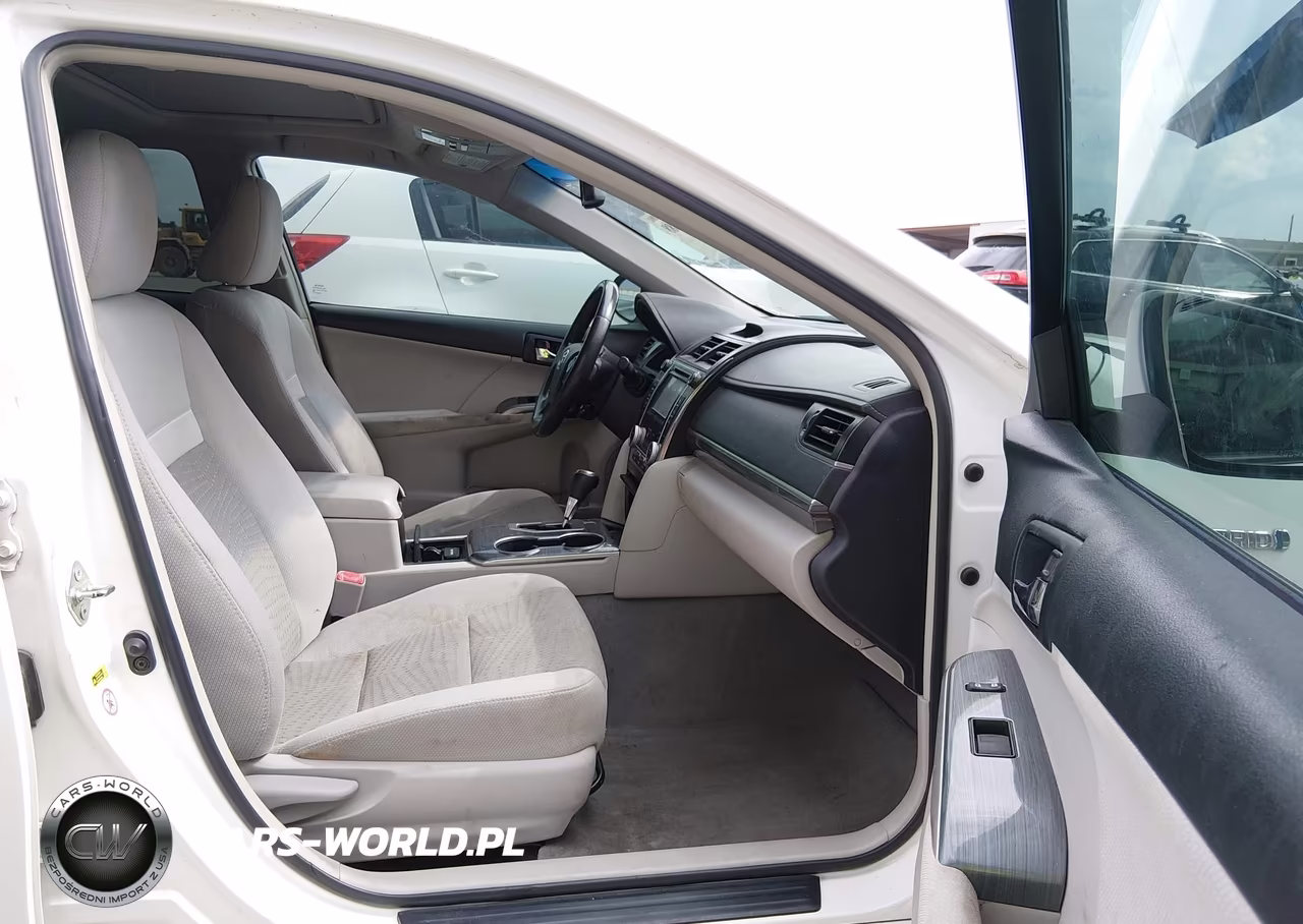 2012 Toyota Camry Hybrid Xle VIN:4T1BD1FK1CU061085 - 5