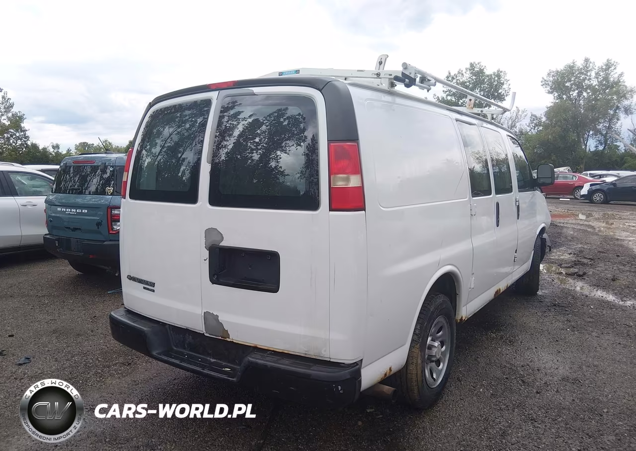 2012 Chevrolet Express 1500 Work Van VIN:1GCSGAFXXC1160657 - 4
