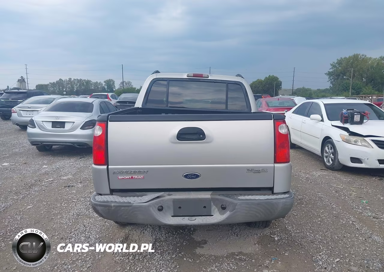2002 Ford Explorer Sport Trac VIN:1FMZU77E82UC52852 - 16