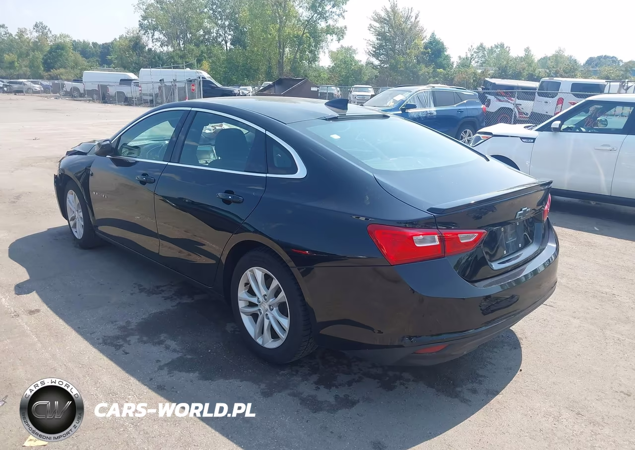 2018 Chevrolet Malibu Lt VIN:1G1ZD5ST0JF250877 - 3