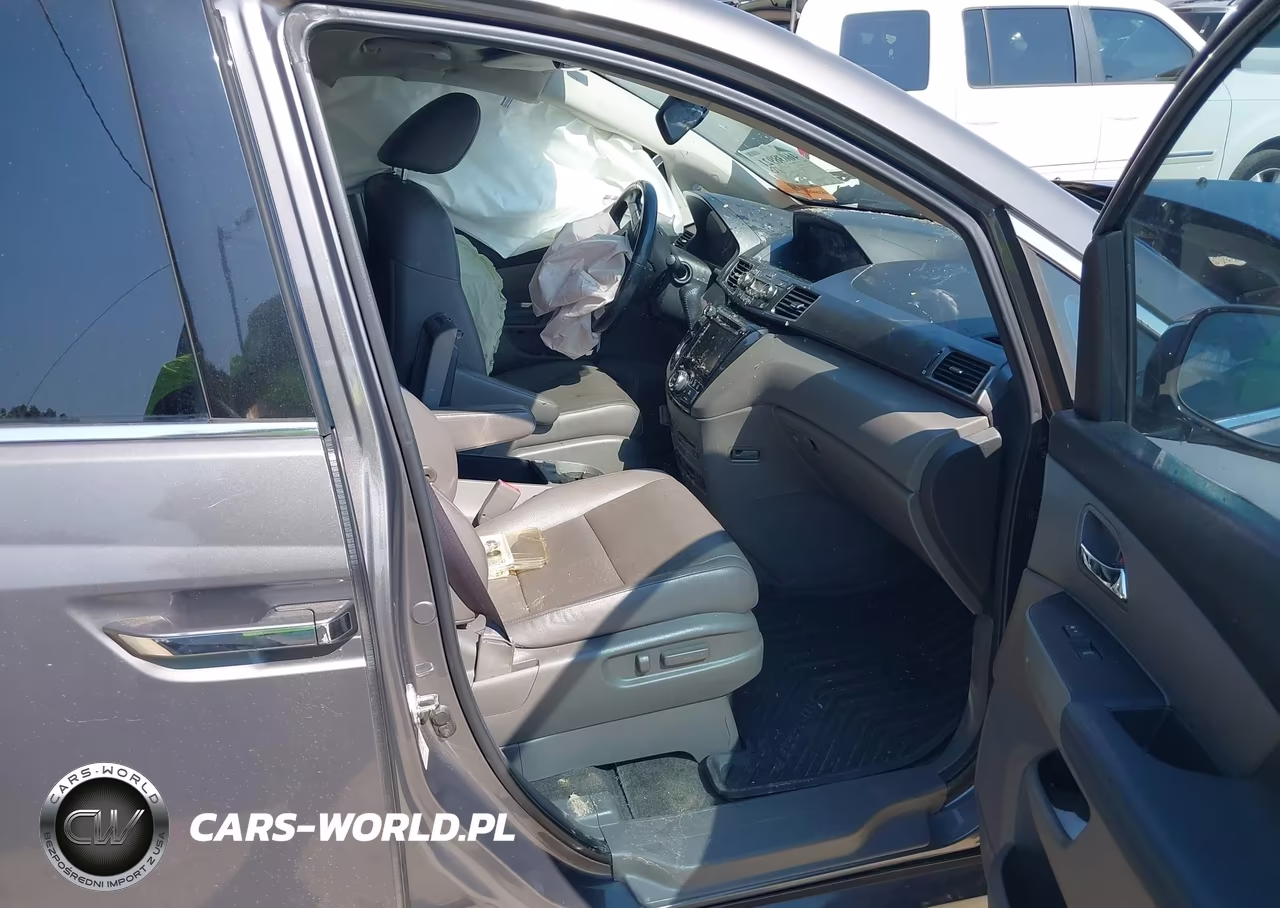 2014 Honda Odyssey Touring-Touring Elite VIN:5FNRL5H97EB086995 - 5