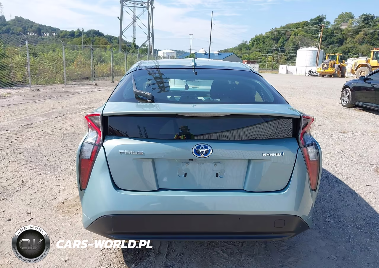 2017 Toyota Prius Two VIN:JTDKBRFU0H3025704 - 16