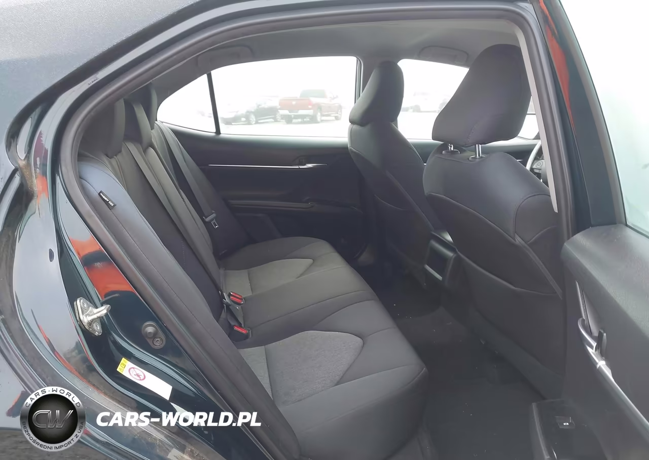 2019 Toyota Camry Le VIN:4T1B11HK6KU709427 - 8