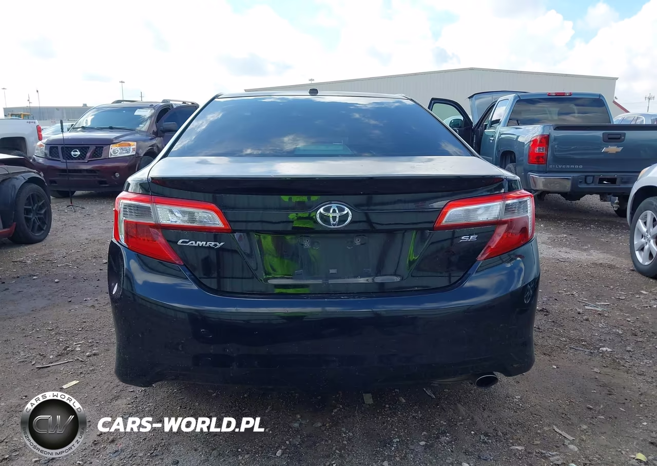 2013 Toyota Camry Se VIN:4T1BF1FK1DU693743 - 17
