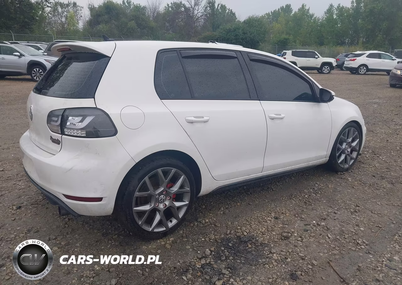 2013 Volkswagen Gti 4-Door VIN:WVWHD7AJ1DW119072 - 4