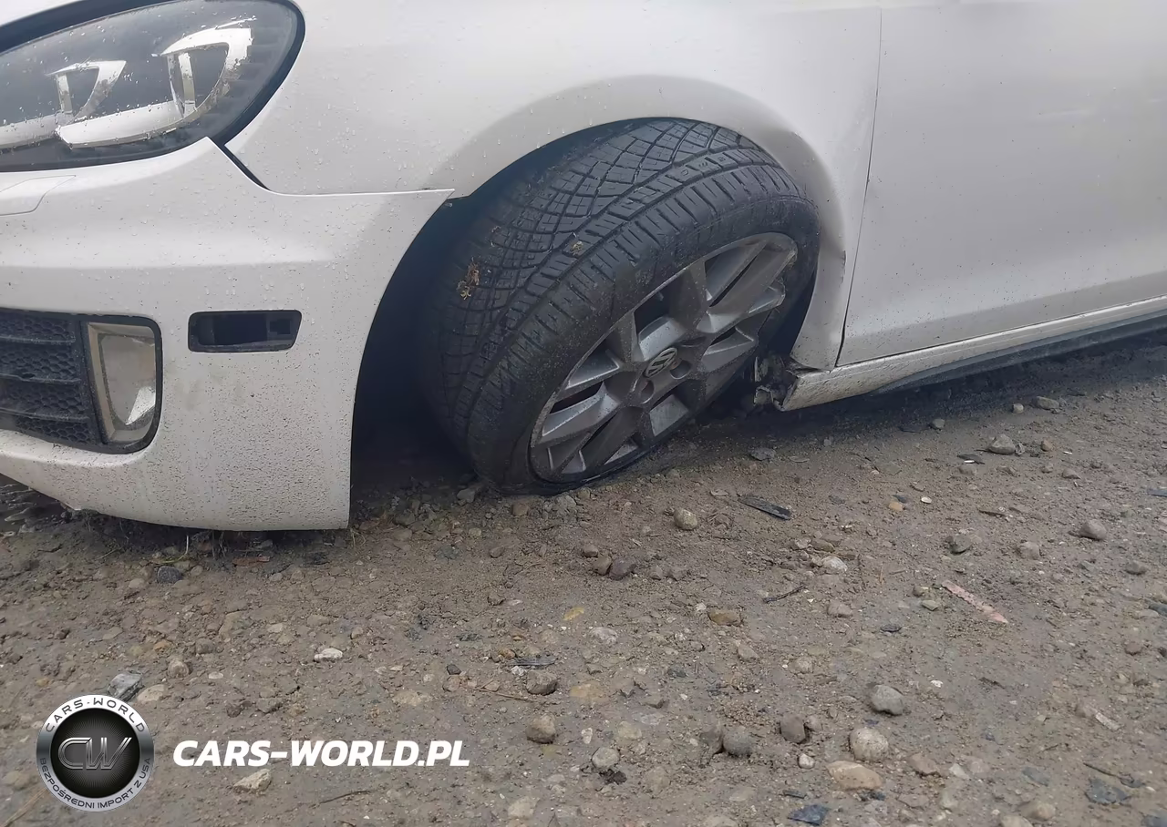 2013 Volkswagen Gti 4-Door VIN:WVWHD7AJ1DW119072 - 6