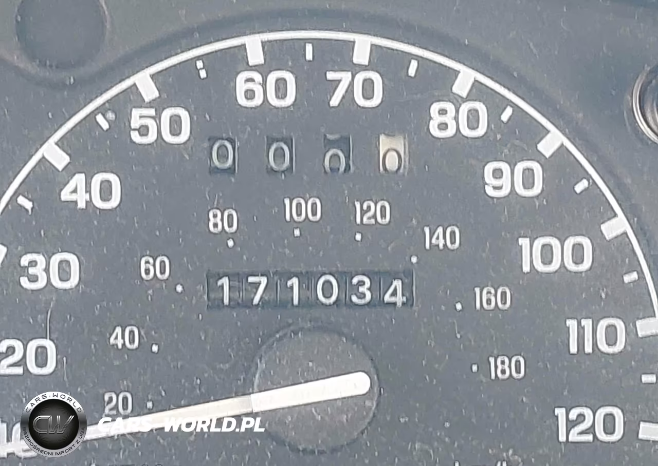 1996 Ford Explorer VIN:1FMDU34X1TUC78428 - 16
