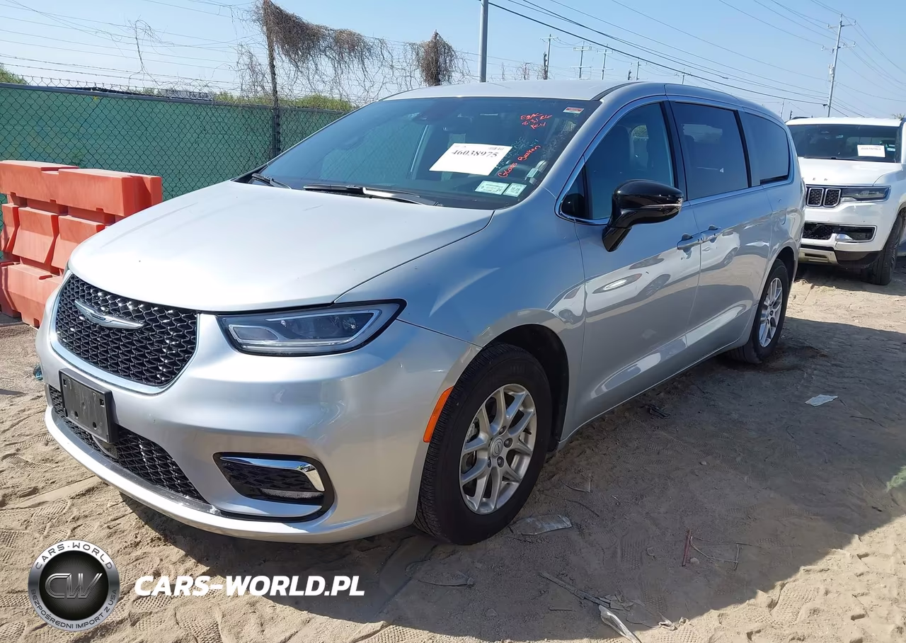 2026 Chrysler Pacifica Select VIN:2C4RC1BG0TR197499 - 2
