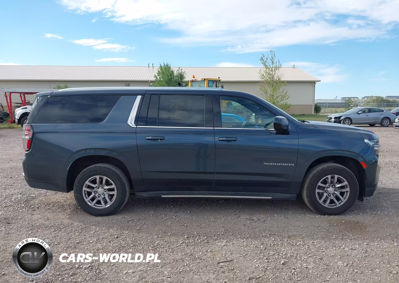 2021 Chevrolet Suburban 4Wd Lt VIN:1GNSKCKDXMR367498 - 13