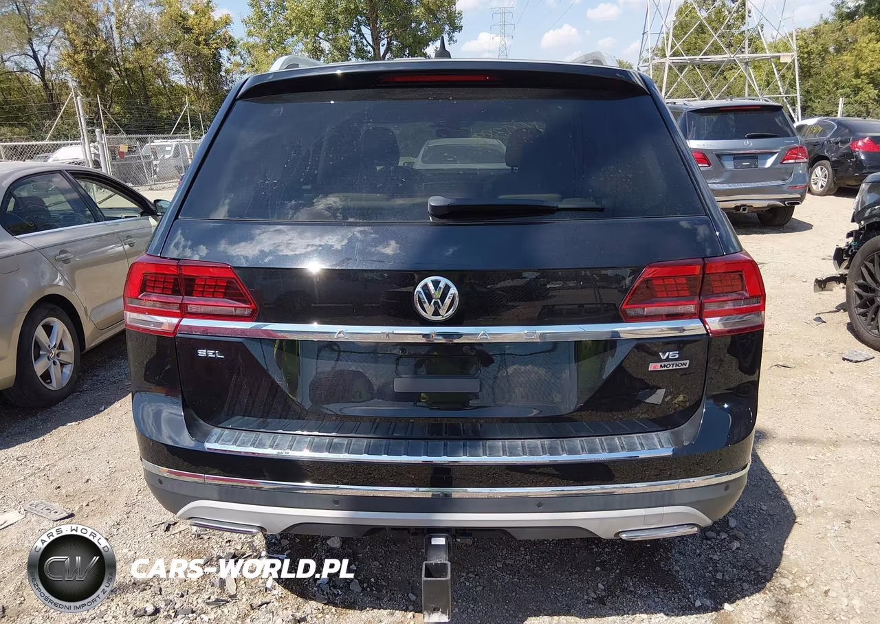 2019 Volkswagen Atlas 3.6L V6 Sel Premium VIN:1V2NR2CA3KC613614 - 16