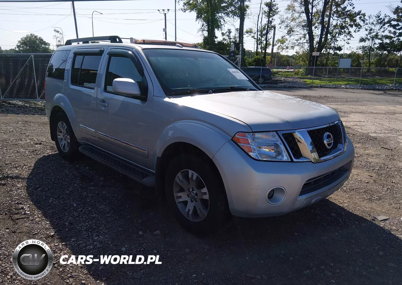 2008 Nissan Pathfinder Le