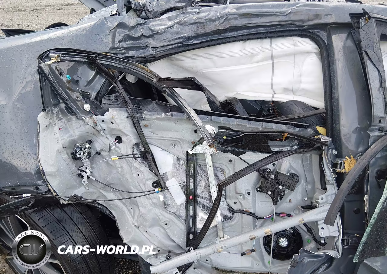 2023 Toyota Prius Limited Awd-E VIN:JTDADABU7P3005073 - 8