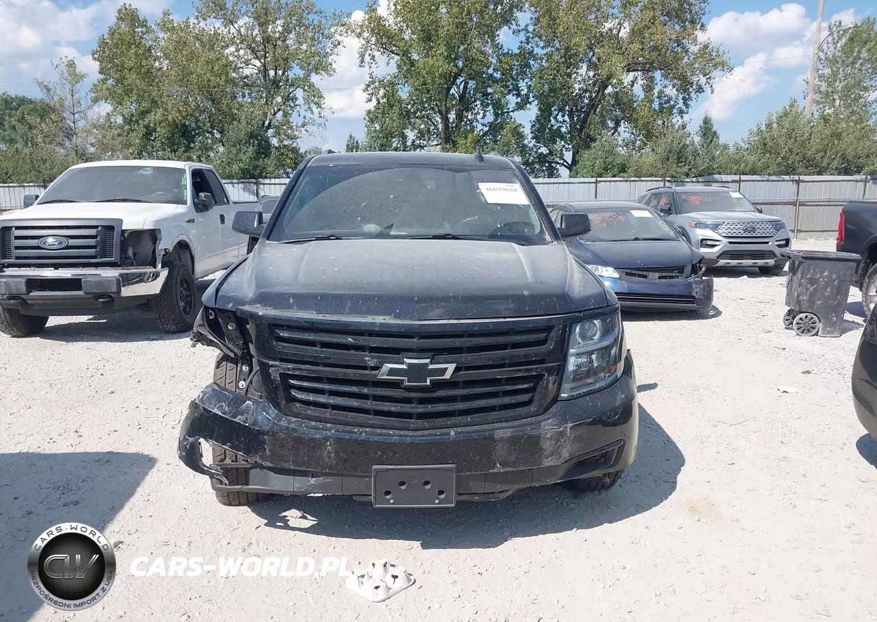 2018 Chevrolet Tahoe Lt VIN:1GNSKBKC9JR392440 - 13