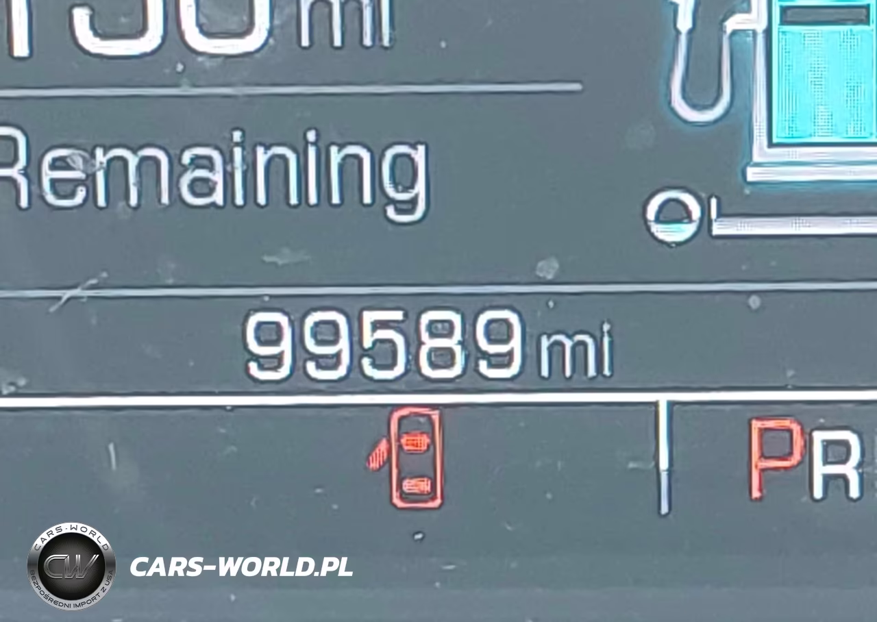 2018 Chevrolet Tahoe Lt VIN:1GNSKBKC9JR392440 - 16