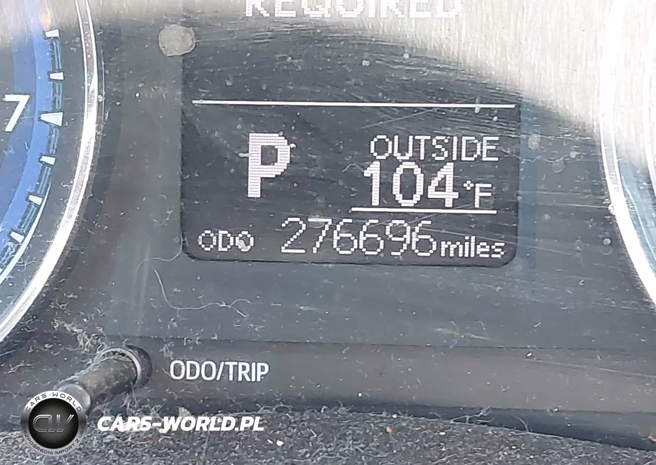 2017 Toyota Corolla Le VIN:5YFBURHE8HP619822 - 15