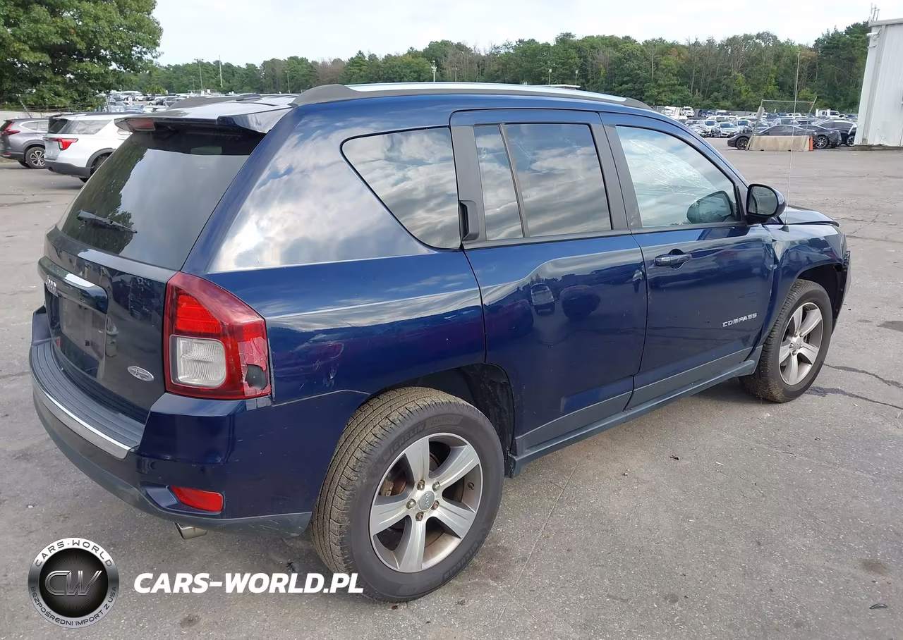 2017 Jeep Compass High Altitude 4X4 VIN:1C4NJDEB2HD112727 - 4