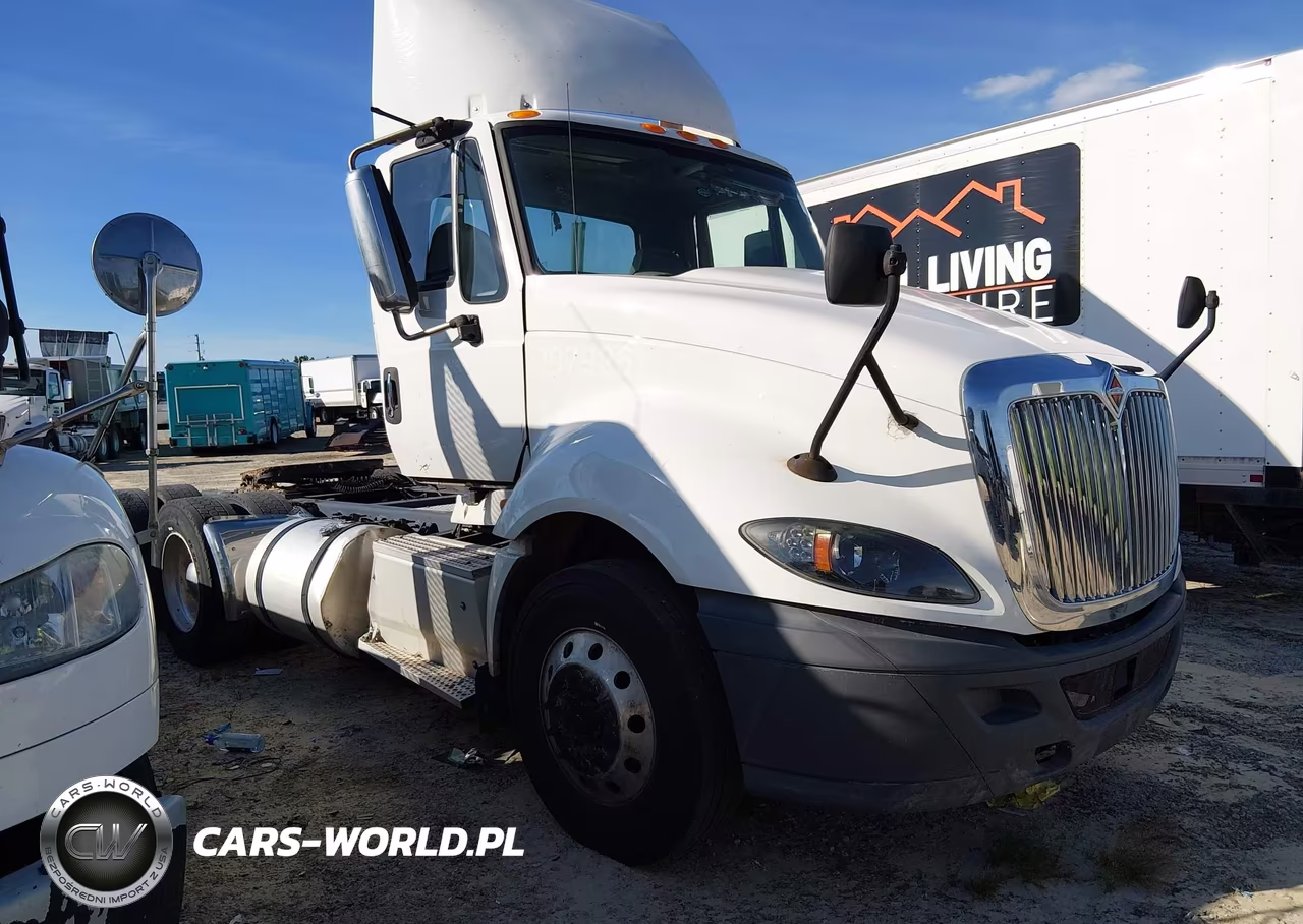 2016 International Prostar