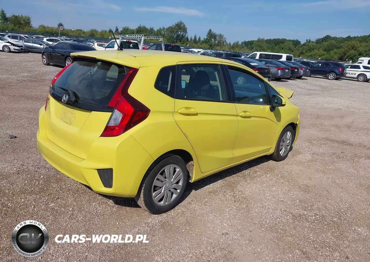 2017 Honda Fit Lx VIN:JHMGK5H51HS019550 - 4